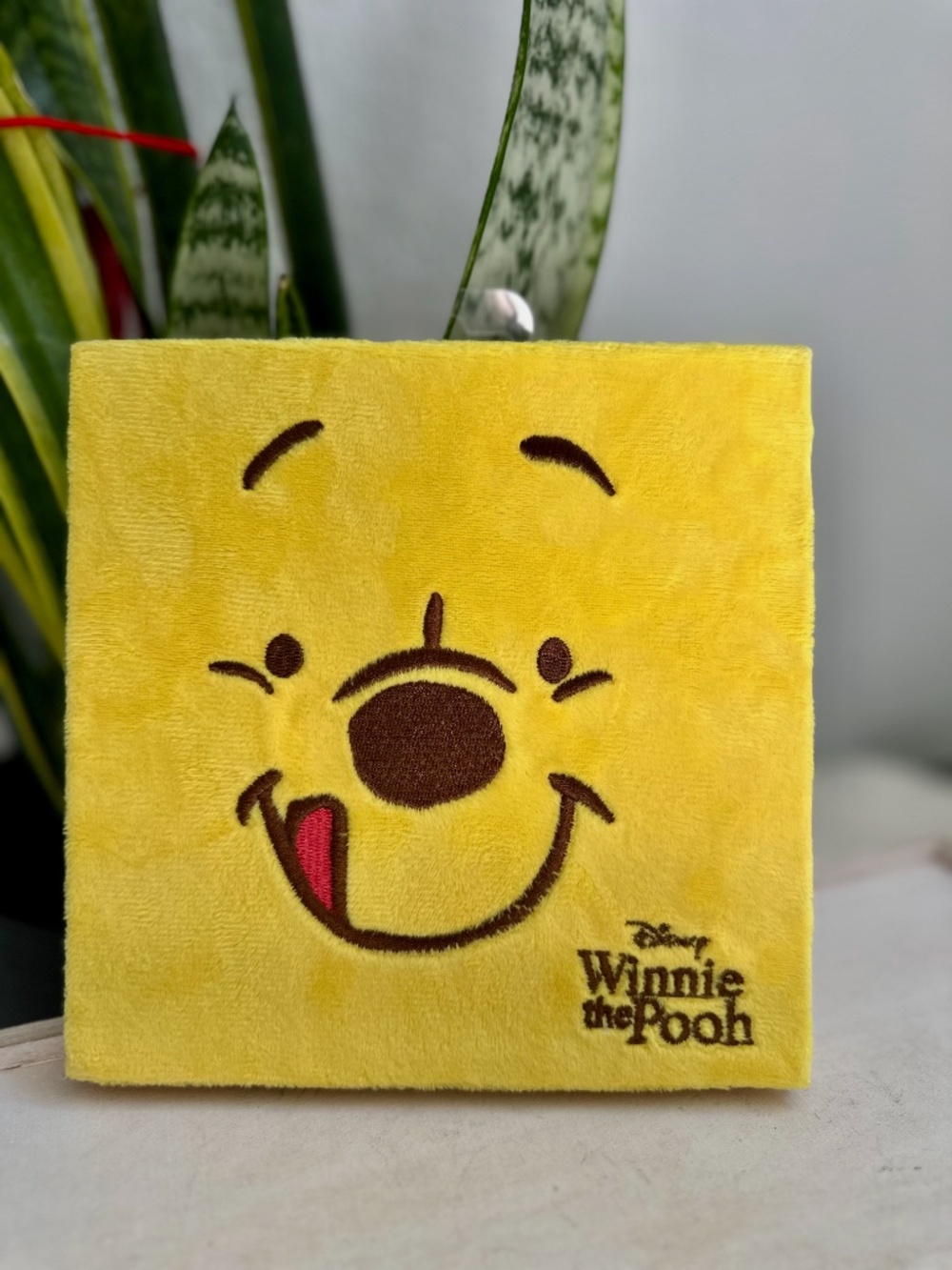 Disney Winnie the Pooh Eyeshadow Palette w/ Mirror Cute Collector Makeup Palette - Picture 10 of 10